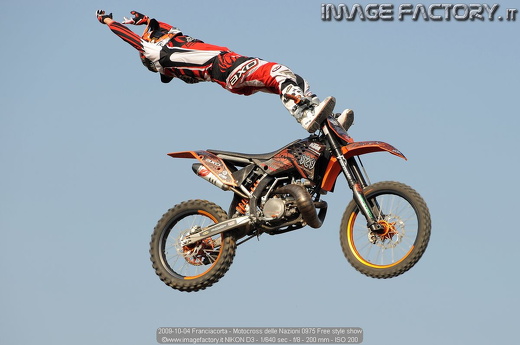 2009-10-04 Franciacorta - Motocross delle Nazioni 0975 Free style show